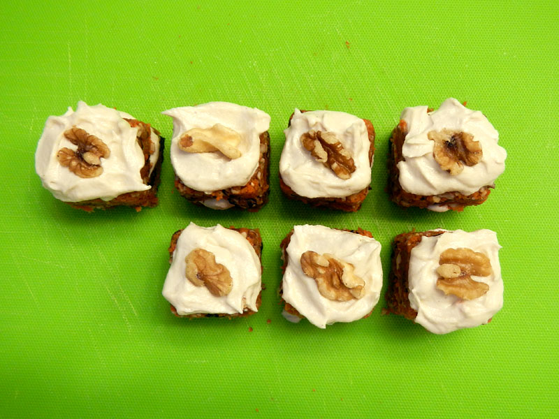 /2012/07/carrot-cake-bites/images/carrotcdone.jpg