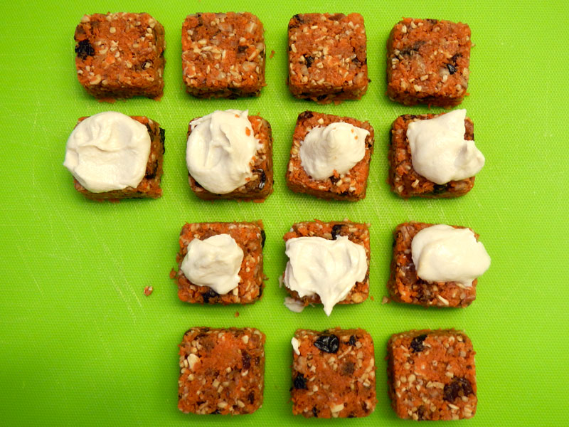 /2012/07/carrot-cake-bites/images/carrotcfrost.jpg