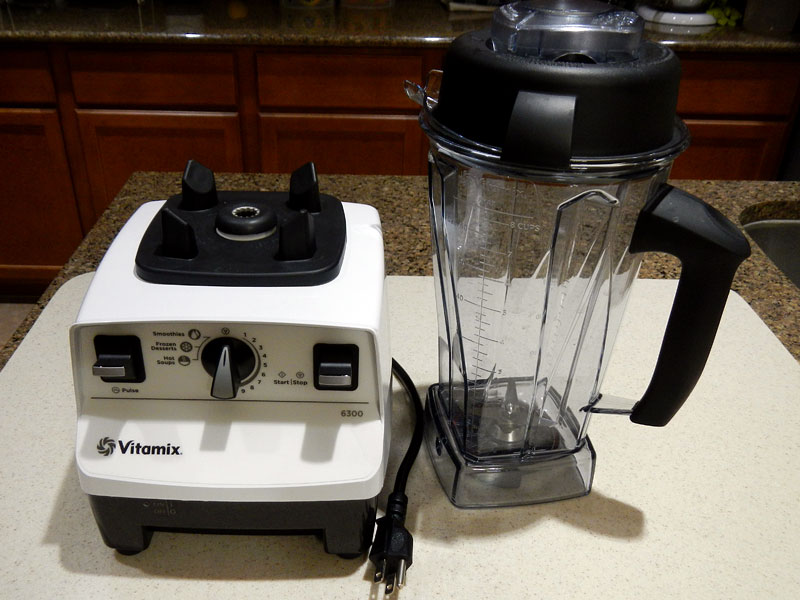 /2012/09/omg-i-got-a-vitamix/images/vitamix2.jpg