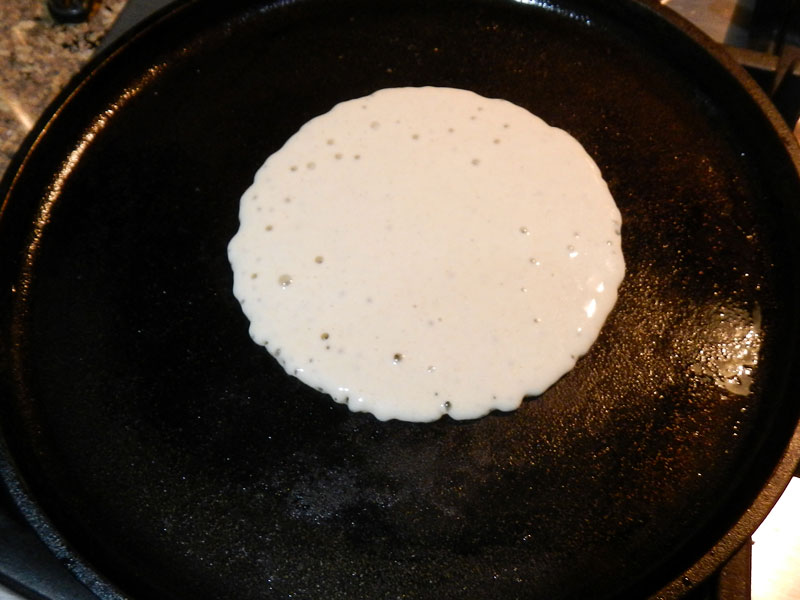 /2012/10/gluten-free-pancakes/images/pancake1firstbub.jpg