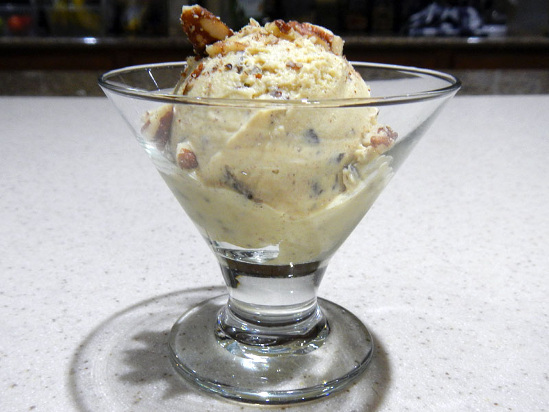 /2012/10/pumpkin-chocolate-chip-ice-cream/images/pnkniceside.jpg