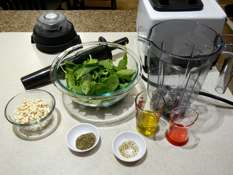 /2012/10/spinach-pesto/images/sppestosetup.jpg