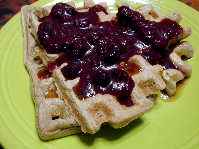 /2012/11/gluten-free-waffles/images/wafflesserving.jpg